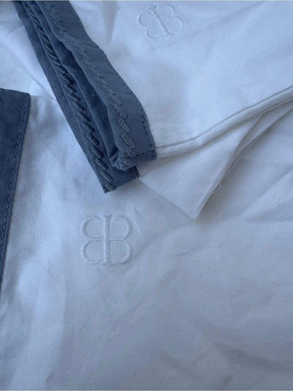 Boll & Branch Signature Organic Cotton Hemmed flat Sheet Queen pillowcases NWOT